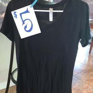 S active wear T-shirt.